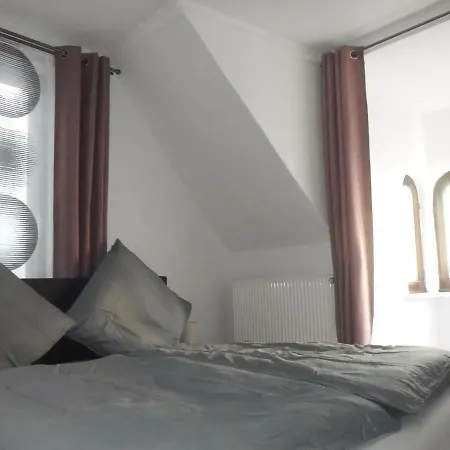 Apartment Jugendstilhaus Riverside City Fuer Urlaub Und Business Bremen
