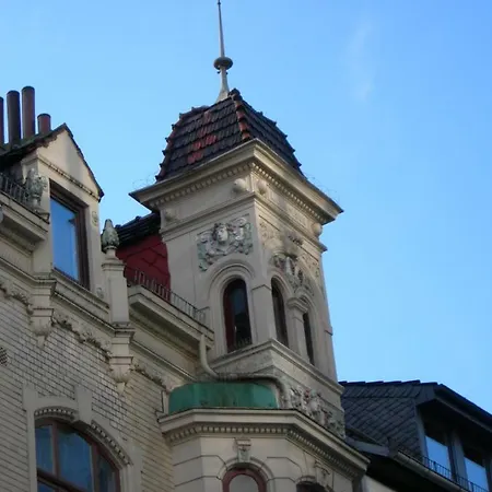 Jugendstilhaus Riverside City Für Urlaub Und Business Apartment