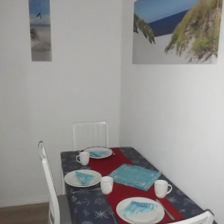 Apartment Jugendstilhaus Riverside City Fuer Urlaub Und Business