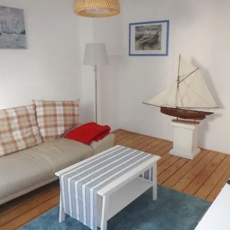 Apartment Jugendstilhaus Riverside City Fuer Urlaub Und Business